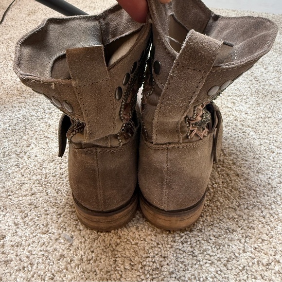 Naughty Monkey Boots size 8 - Picture 7 of 9